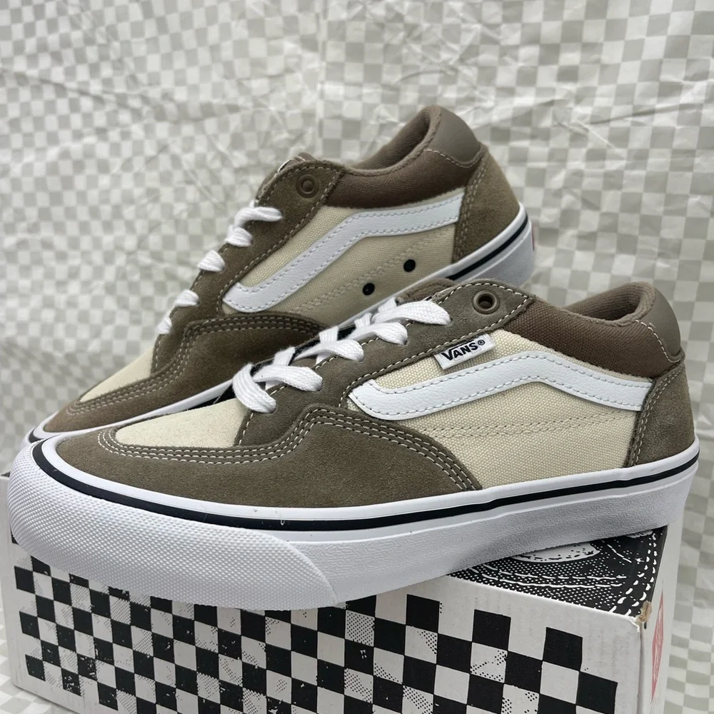 Vans Men’s Rowan
Walnut Sneakers 
VN0A5JIC1NU Tan and White Sneakers - Picture 8 of 16